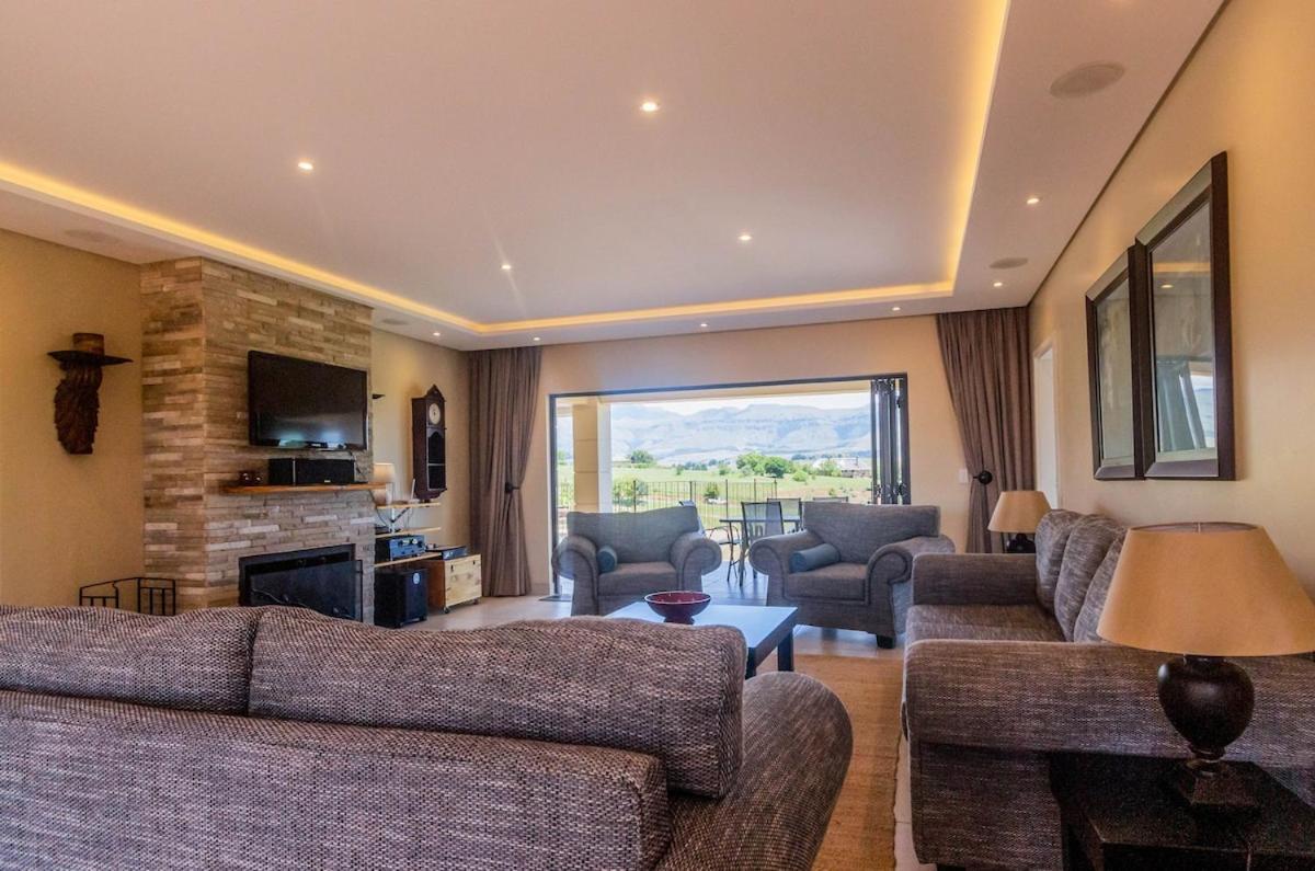 Serenity, Cathkin Estates By Euphoric Leisure Winterton Dış mekan fotoğraf